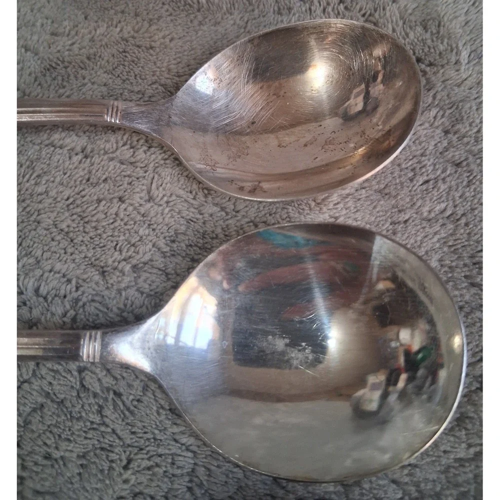 4 Vintage Oneida Community Coronation 1936 Silverplate Round Bowl Gumbo Spoons